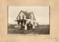 1915-Olena-Lunde-Scott-Family.jpg